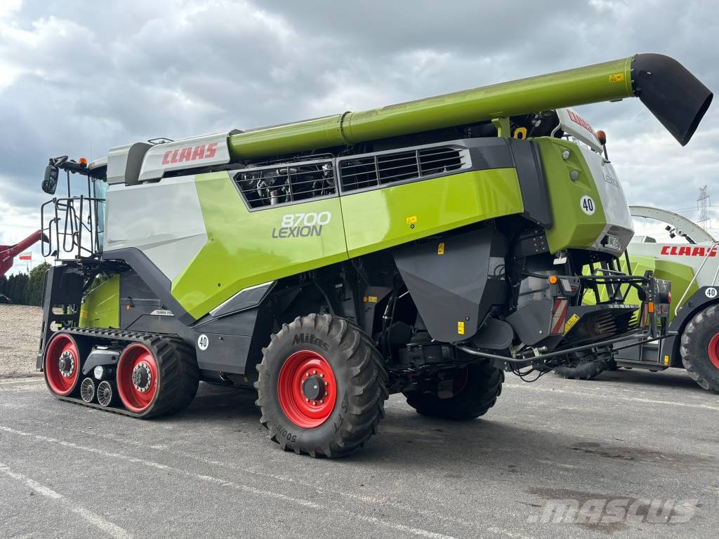 CLAAS Lexion 8700 TerraTrac Kombajni