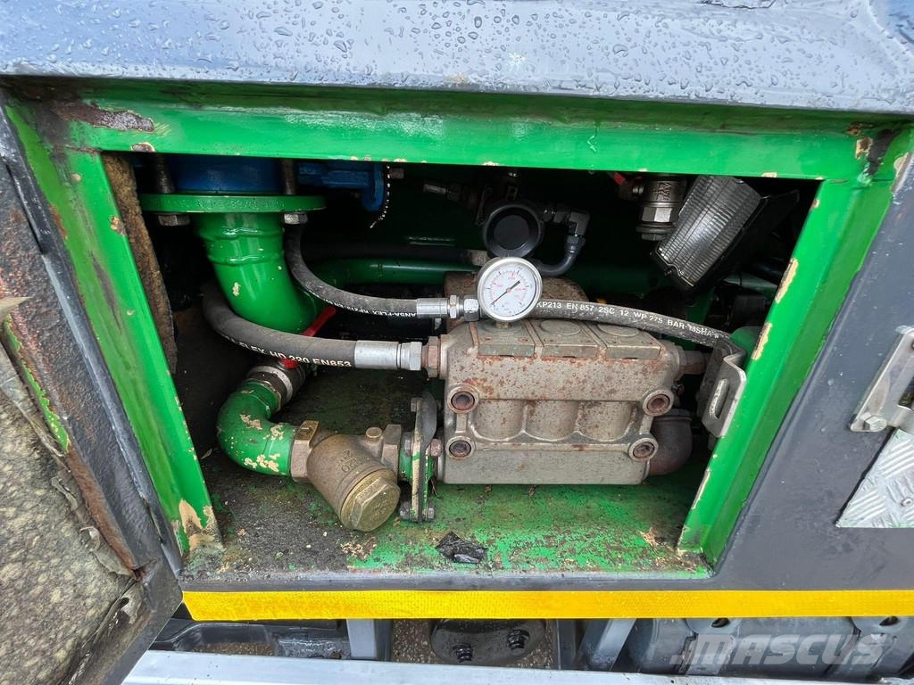 Scania P 94 4x2 TANK 9000 I + 1200 l / VACUUM Jurop PR150 Paine-/imuautot