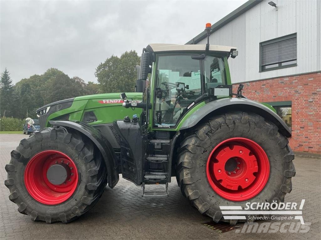 Fendt 936 VARIO GEN7 PROFI PLUS Трактори