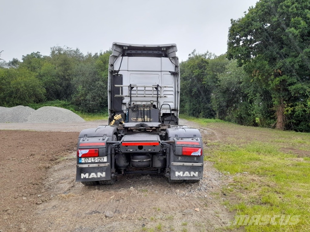 MAN 26.480 Tractor Units