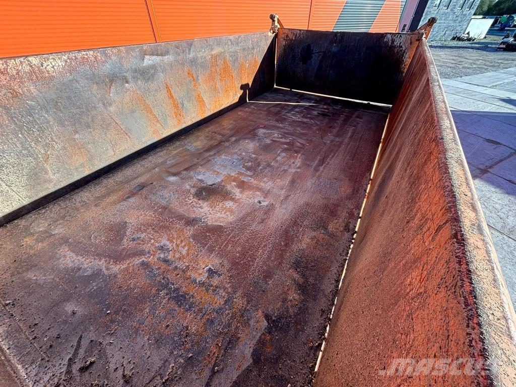 MAN TGA 26.400 6x4 FULLSTEEL / BOX L=4795 mm Pašizgāzējs