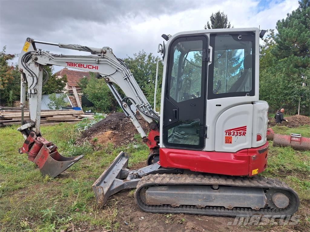 Takeuchi TB 335 R معدات البناء - غير ذلك