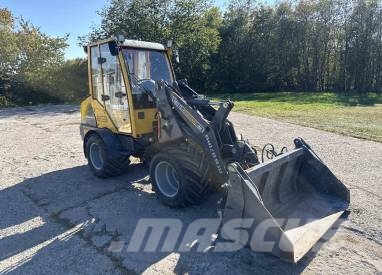 Eurotrac 850/W 13 CF Incarcator pe pneuri
