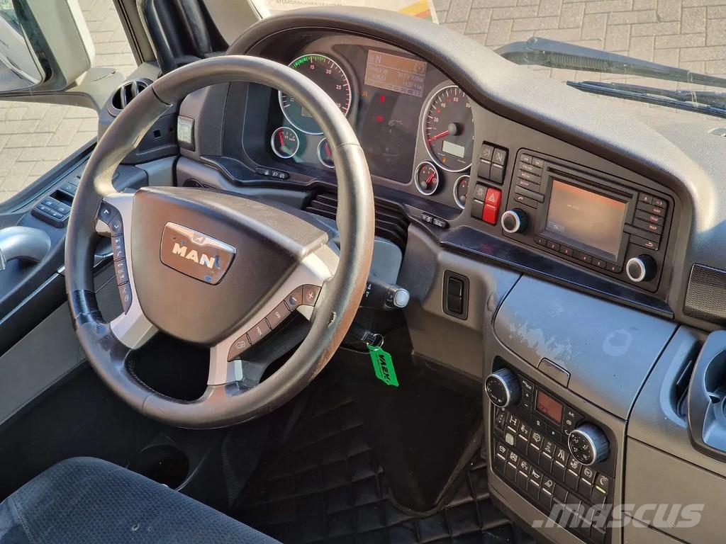 MAN TGX 18.560 4x2 - Retarder - Night clima - Full air Trækkere
