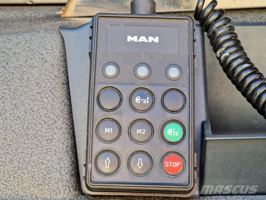 MAN TGX 18.560 4x2 - Retarder - Night clima - Full air Trækkere