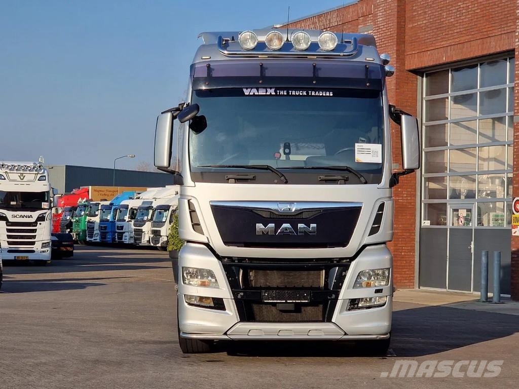 MAN TGX 18.560 4x2 - Retarder - Night clima - Full air Trækkere