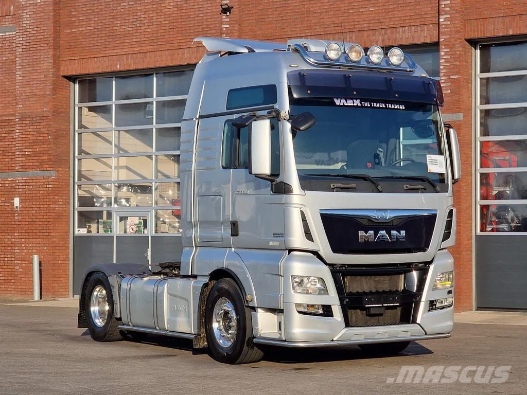 MAN TGX 18.560 4x2 - Retarder - Night clima - Full air Trækkere