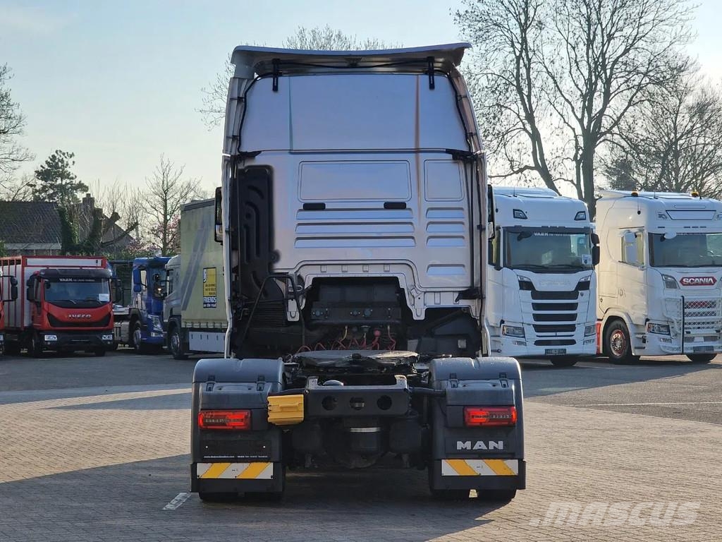 MAN TGX 18.560 4x2 - Retarder - Night clima - Full air Trækkere