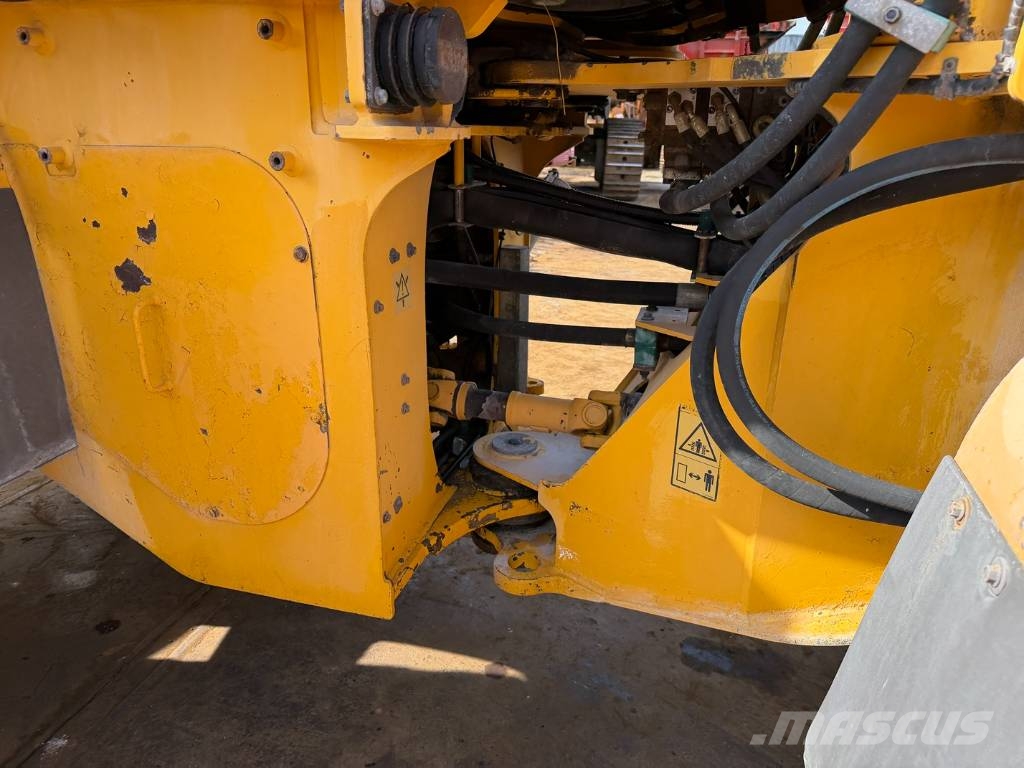 Volvo L 90 E Pyöräkuormaajat