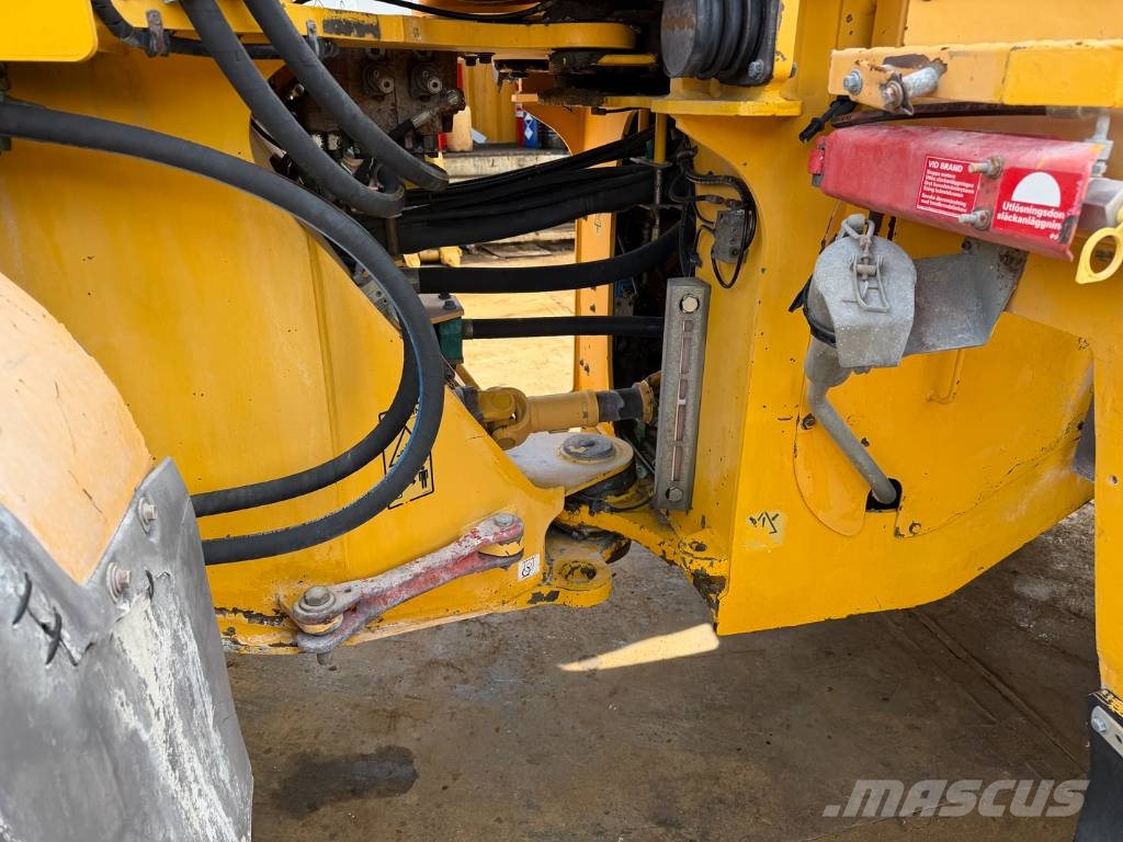 Volvo L 90 E Pyöräkuormaajat