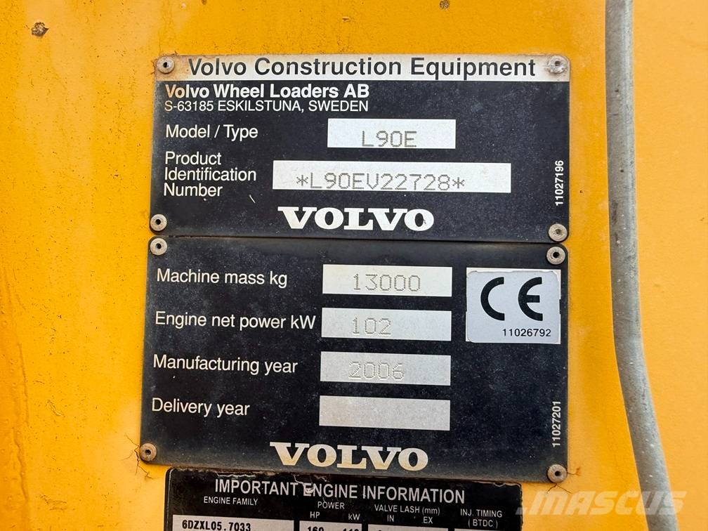Volvo L 90 E Pyöräkuormaajat