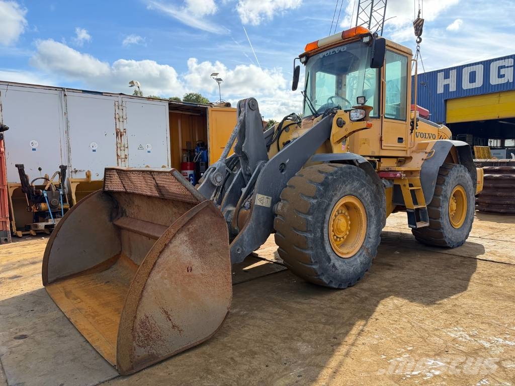 Volvo L 90 E Pyöräkuormaajat