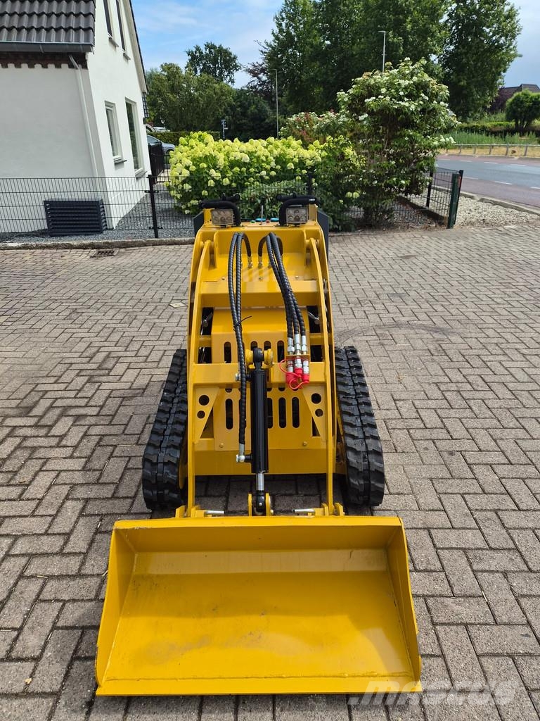 Bobcat Schranklader loader shovel لوادر زحافة