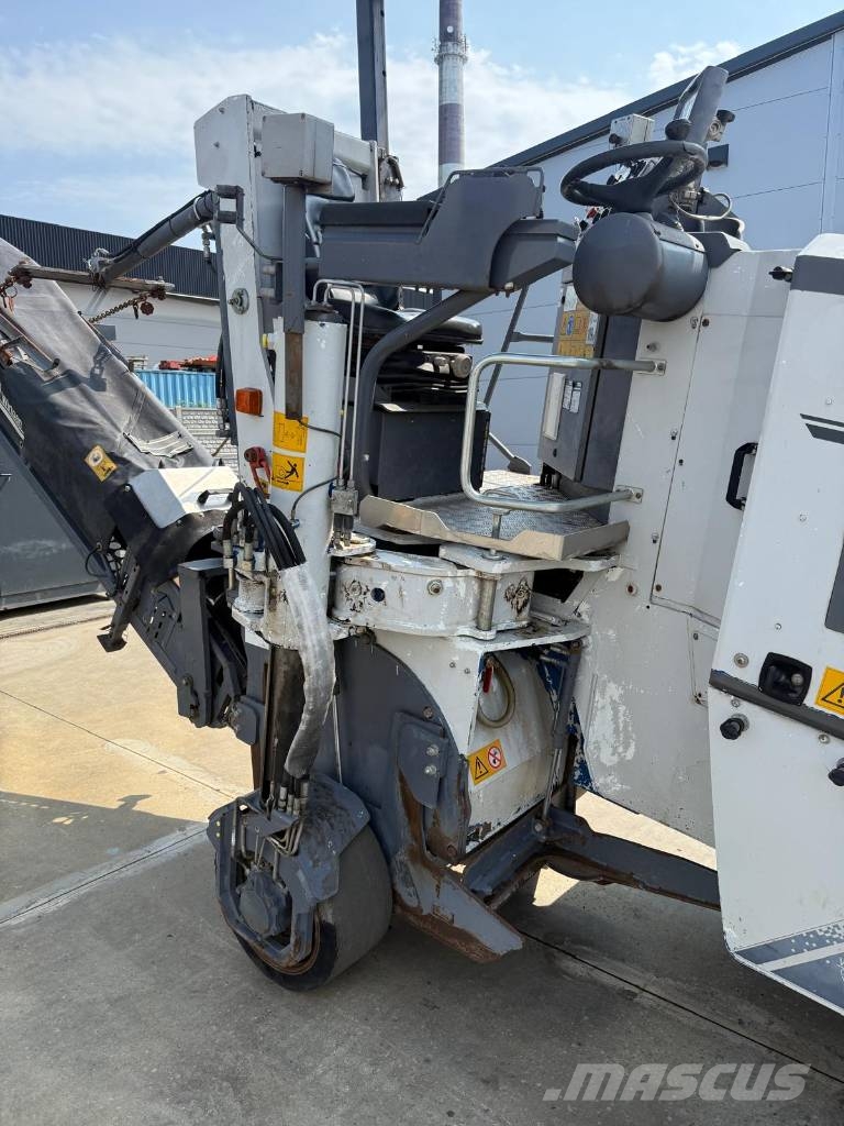 Wirtgen W 50 DC ماكينات الكشط البارد للأسفلت