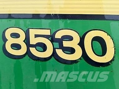 John Deere 8530 AutoPower Traktoren