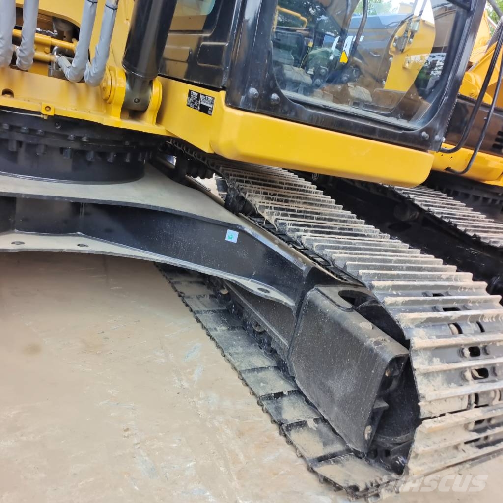 CAT 320 GC 3000 units excavators in stock Crawler excavators
