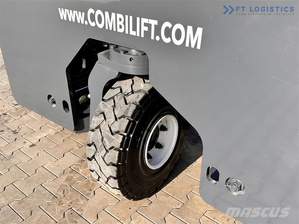 Combilift C4000 / LPG / DUPLEX / 4500MM / FREE LIFT / LIKE N 4-vägstruck