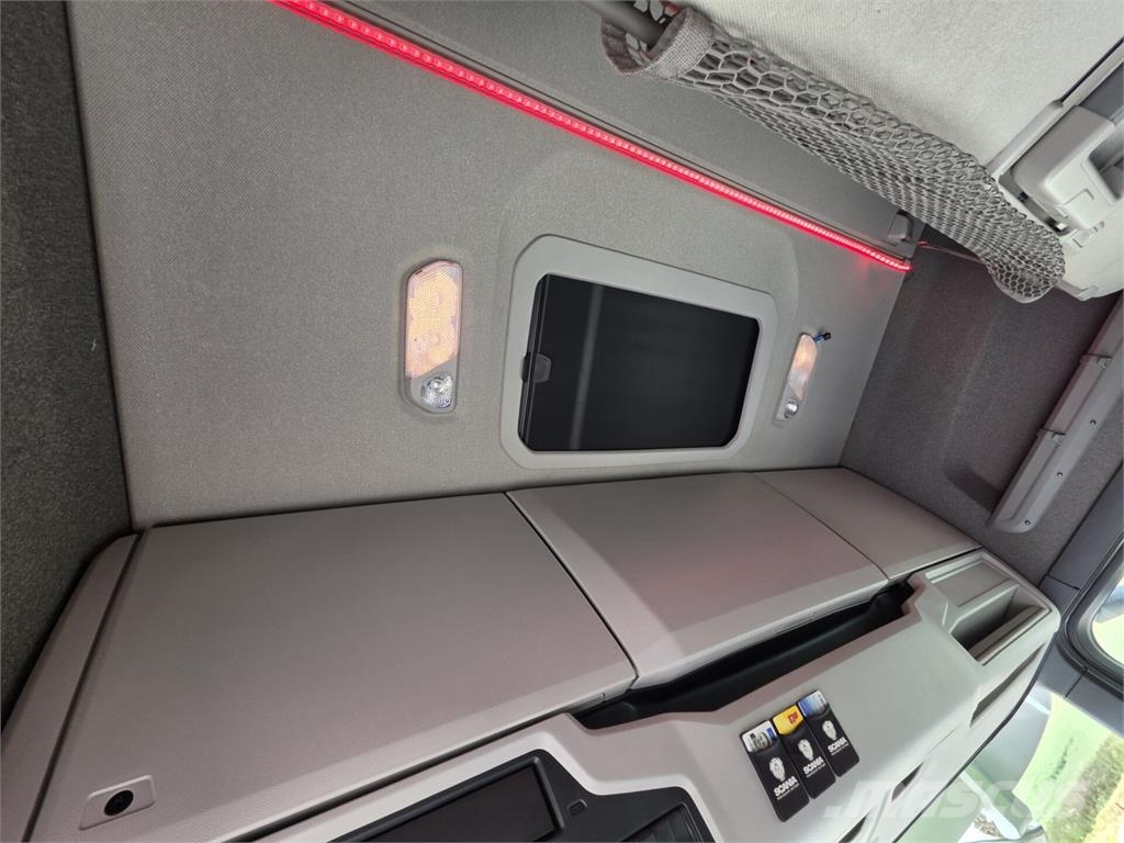 Scania R 500 Camiones polibrazo