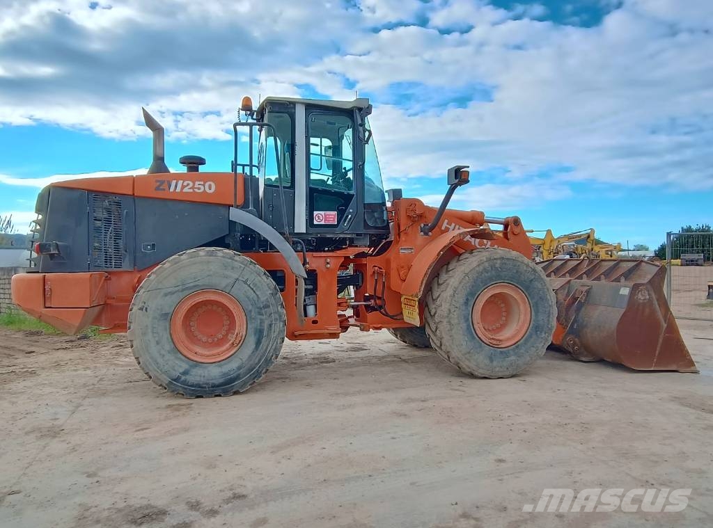 Hitachi ZW 250 Radlader