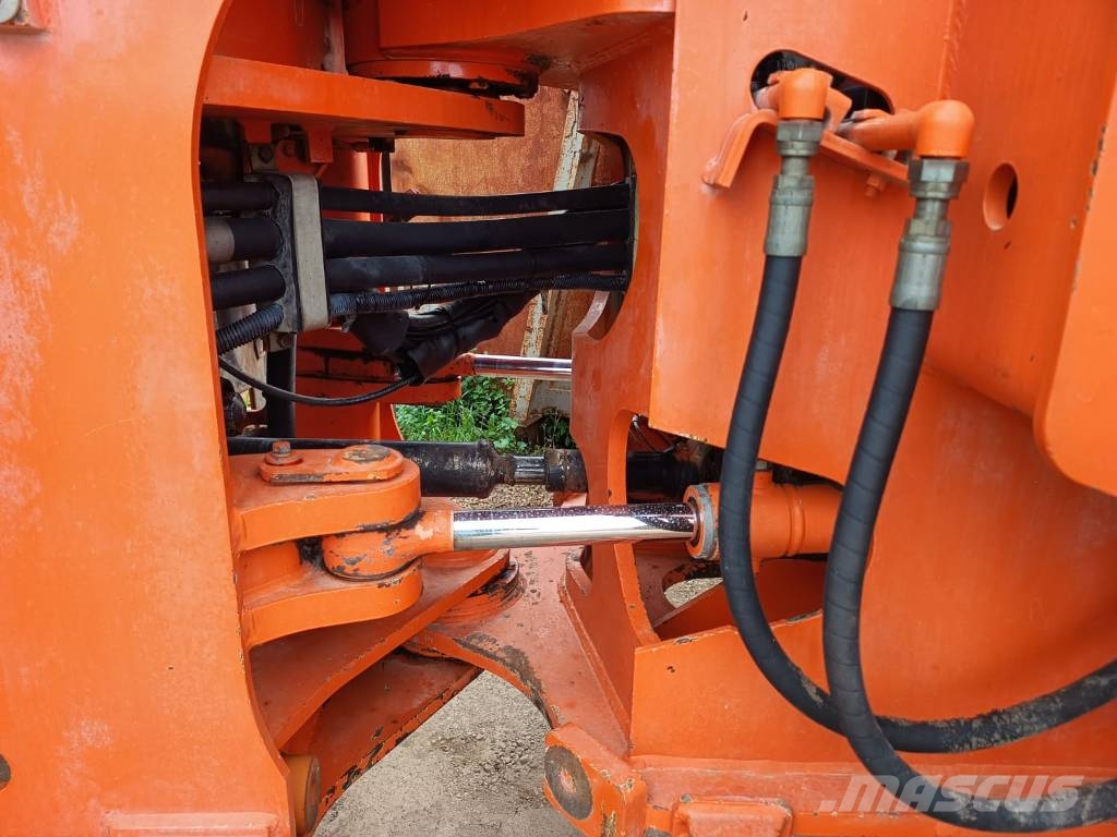 Hitachi ZW 250, 2006, Italy - Mascus UK