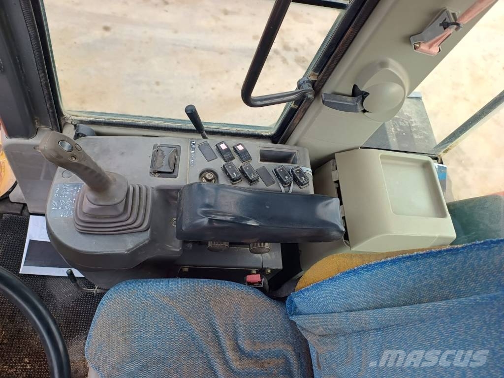 Hitachi ZW 250 Radlader