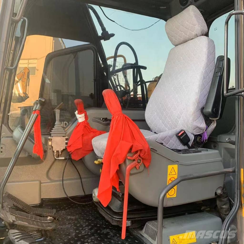 Volvo EC 140 Bagri goseničarji