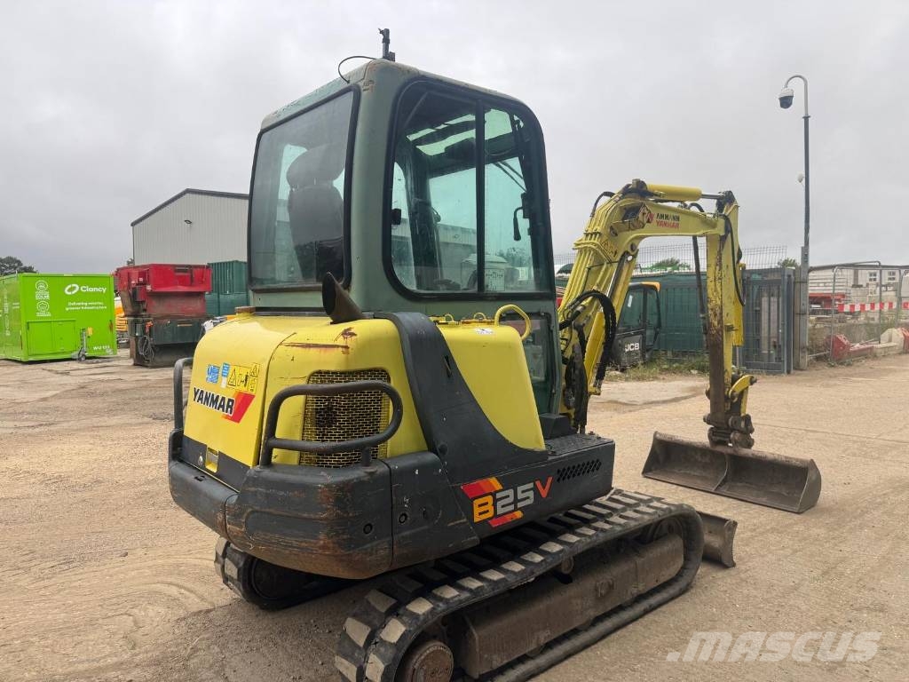 Yanmar B 25 V حفارات صغيرة أقل من 7 طن (حفارات صغيرة)