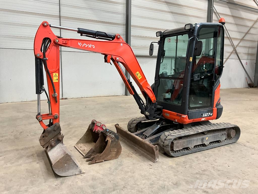 Kubota U 27-4
