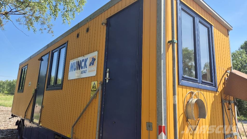 Weiro MOBILNY KONTENER SOCJALNO - SYPIALNY (9,0 m) Contenedores especiales