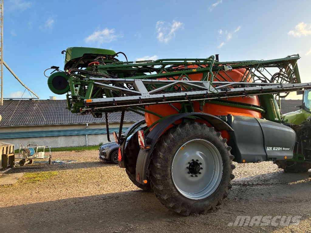 Amazone UX 6201 Super Vučene prskalice