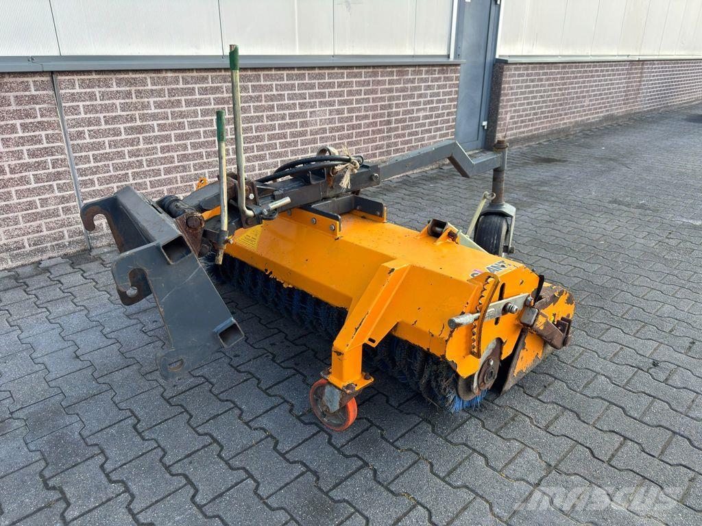 GiANT Veegmachine Barredoras