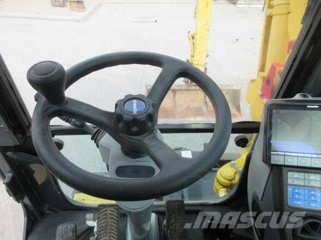 Komatsu PW118 MR-11 Lastik tekerli ekskavatörler