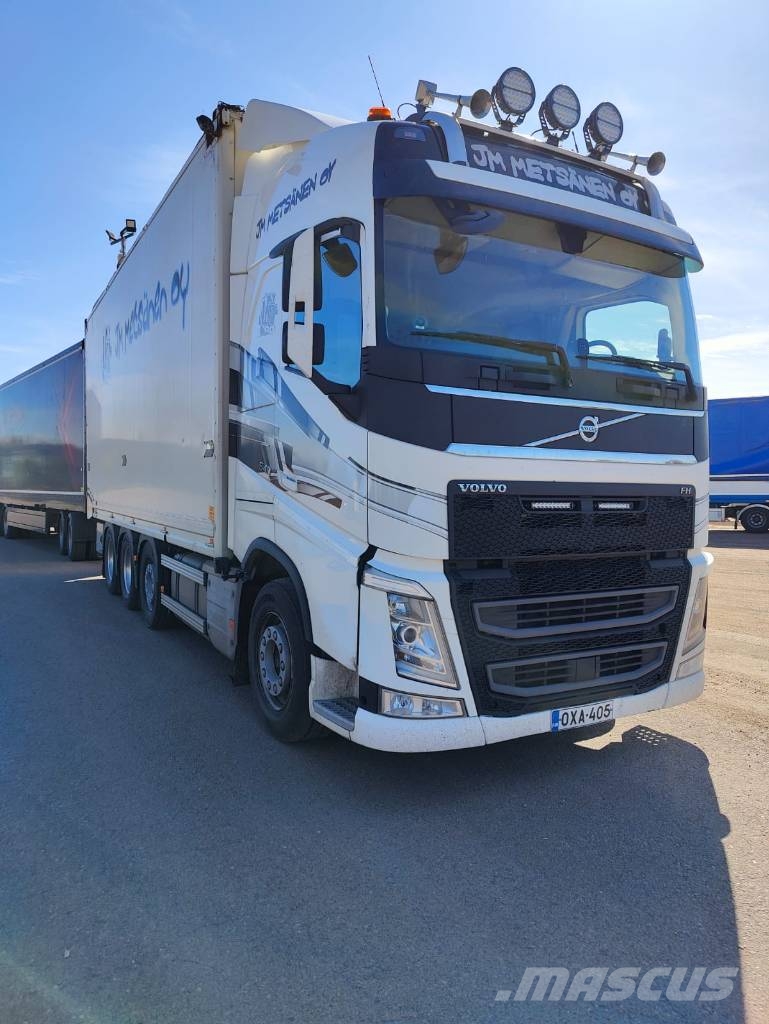 Volvo FH 13 540 Camion pour copeaux de bois