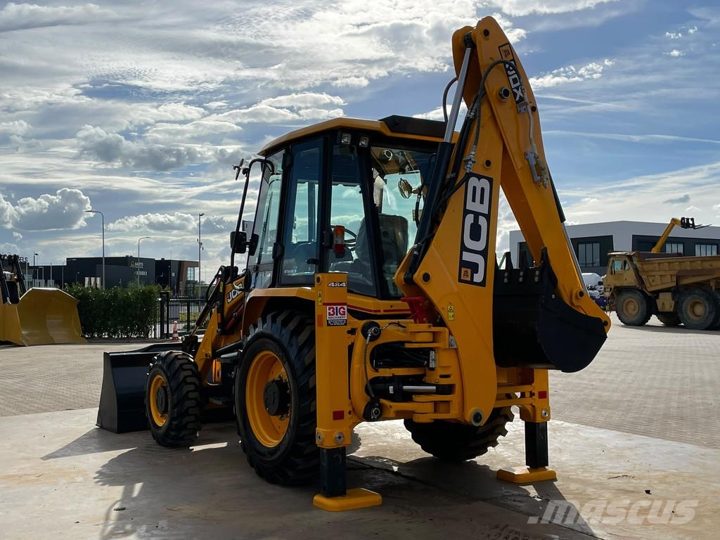 JCB 3DX 4WD hammerlines Graaf-laadcombinaties