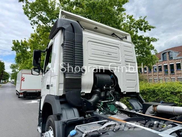 Volvo FM 410 / 8x4 / Blatt - Luft / Eu6 Kuorma-autoalustat
