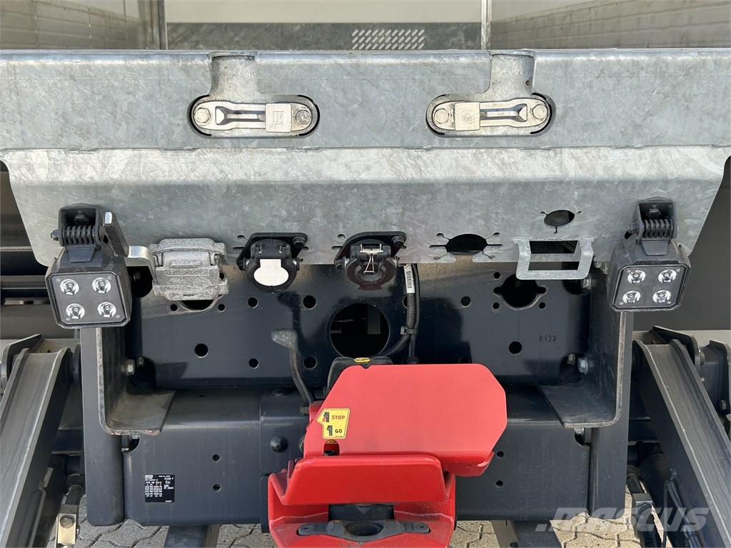 MAN TGX 28.520 Sanduk kamioni