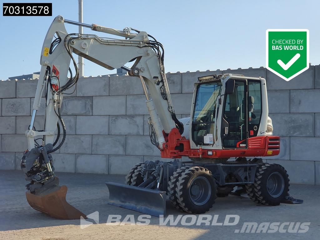 Takeuchi TB295 W Excavadoras de ruedas