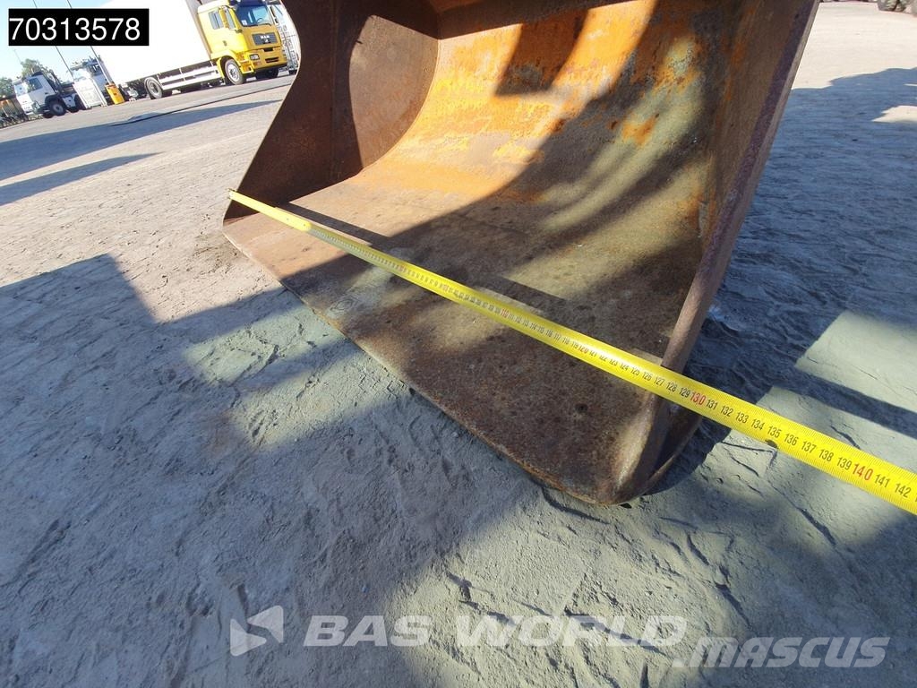 Takeuchi TB295 W Excavadoras de ruedas
