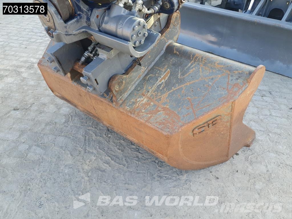 Takeuchi TB295 W Excavadoras de ruedas