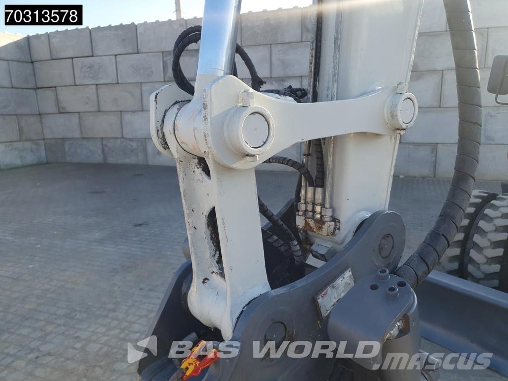 Takeuchi TB295 W Excavadoras de ruedas