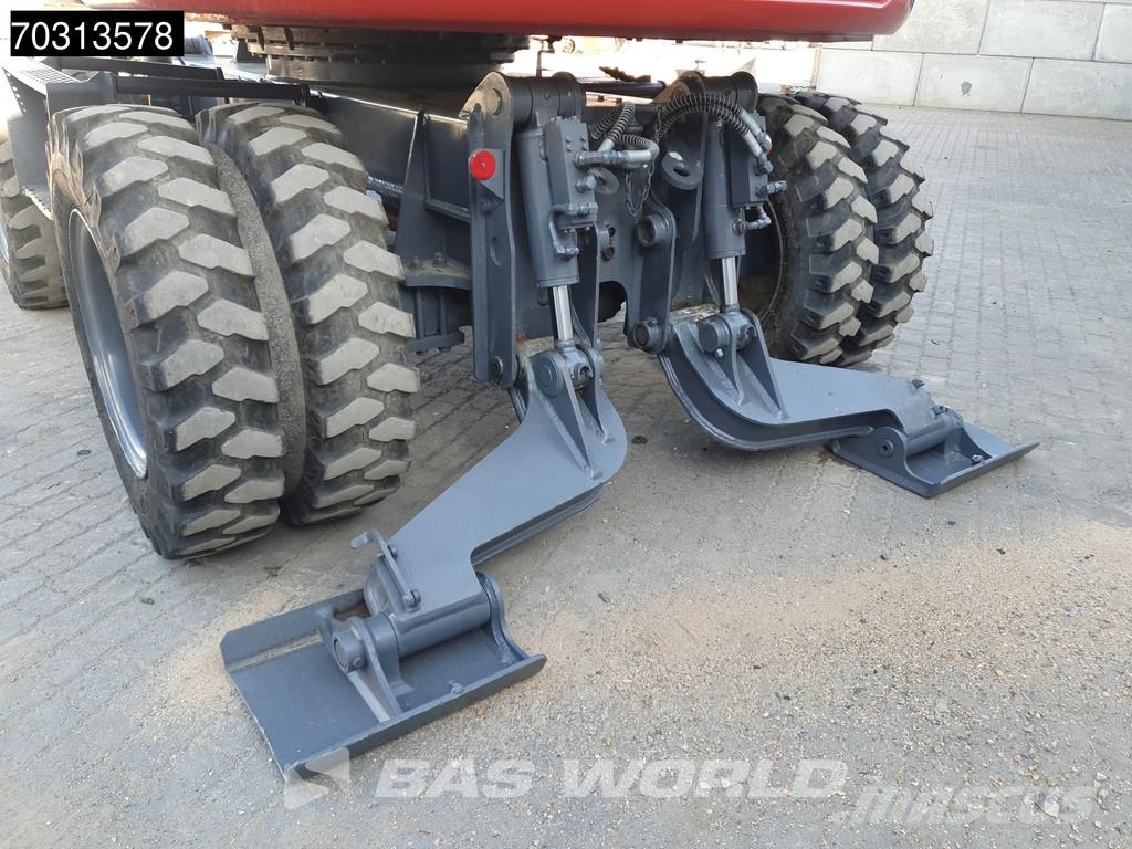 Takeuchi TB295 W Excavadoras de ruedas