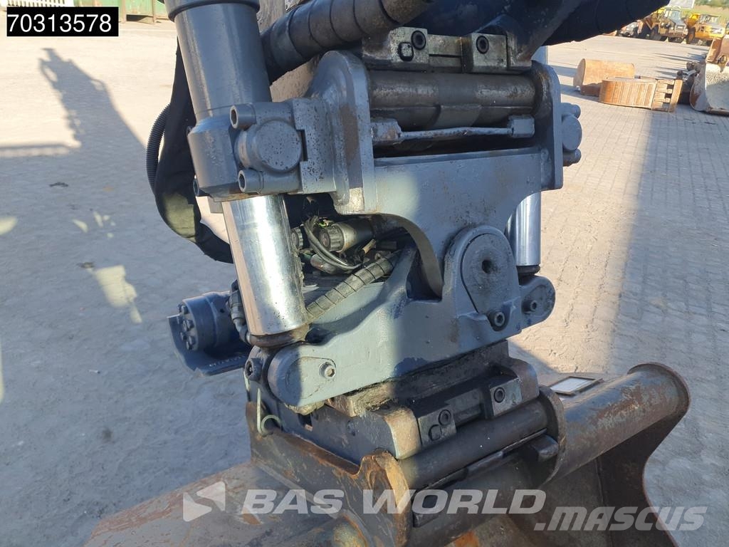 Takeuchi TB295 W Excavadoras de ruedas