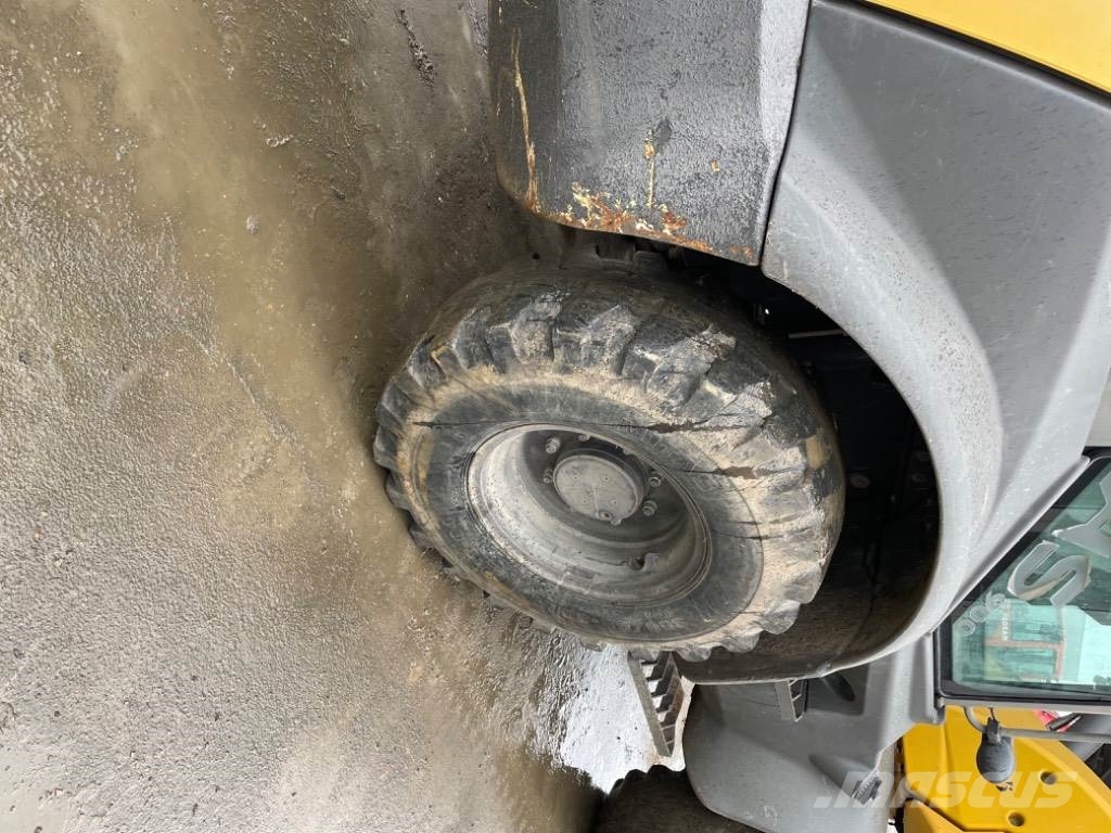 Mecalac AS900 Cargadoras sobre ruedas