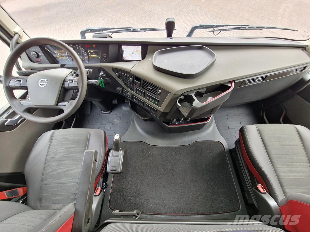Volvo FH 13.500 6x2/4 Low roof - MA chassis - PTO/Hydrau Motrici e Trattori Stradali