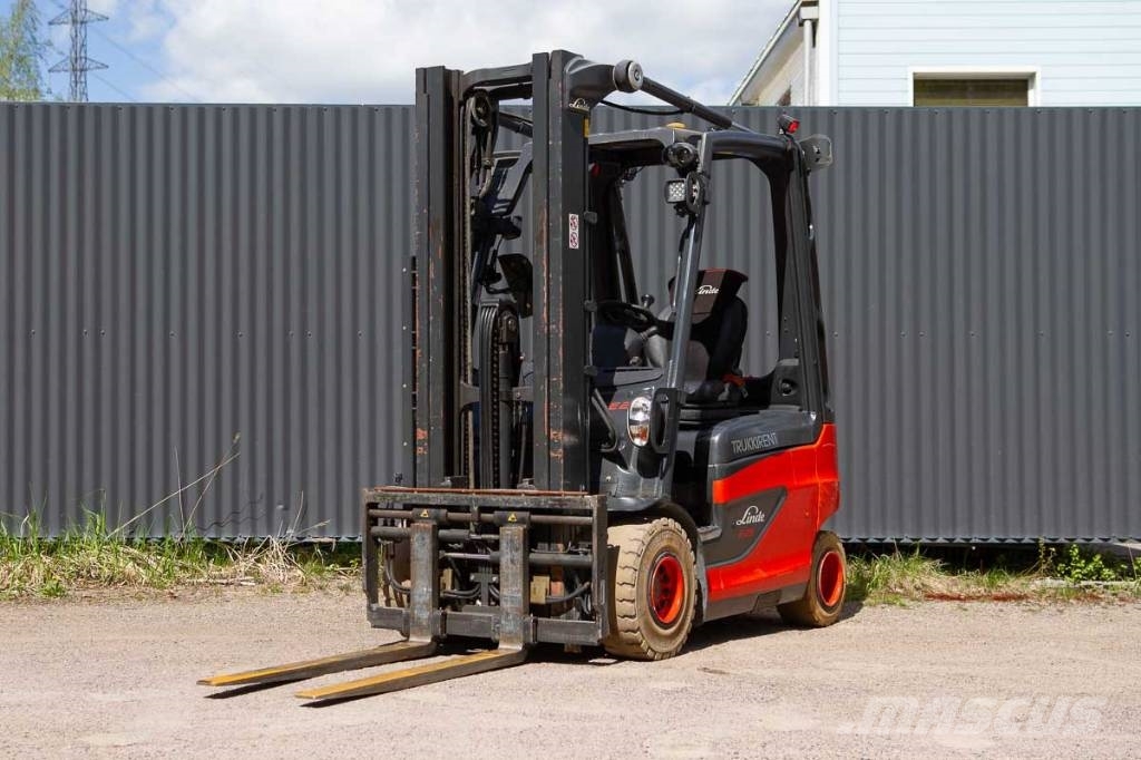 Linde E 25 Elektrikli forkliftler