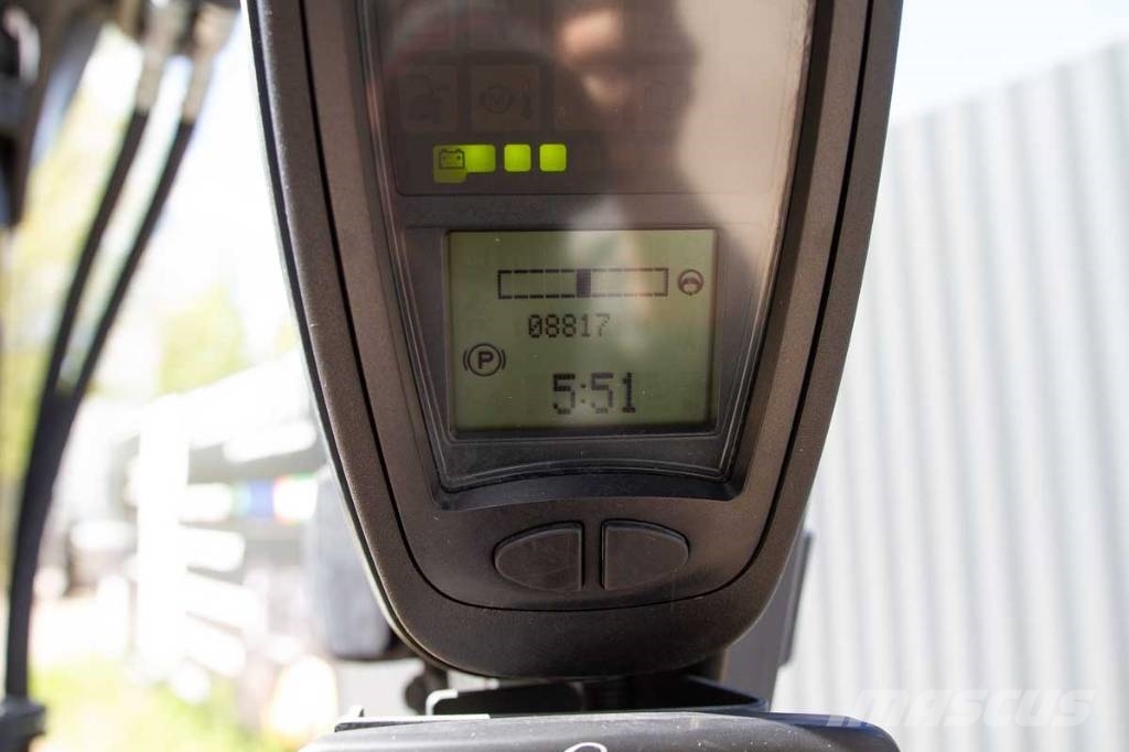 Linde E 25 Elektrikli forkliftler