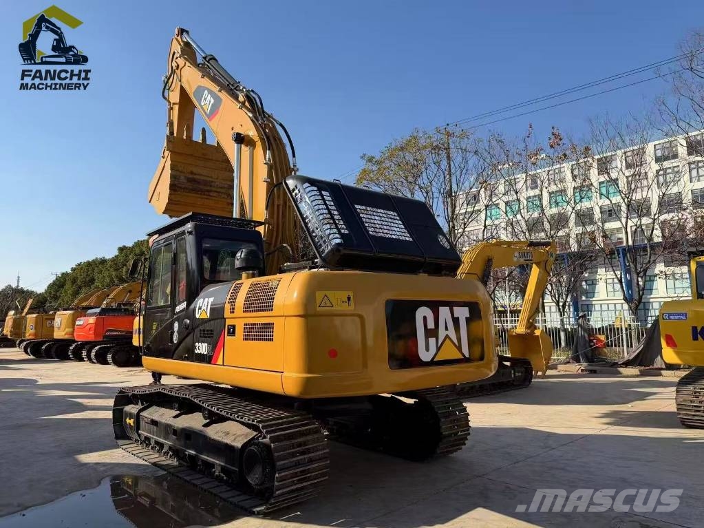CAT 330D2L Bageri guseničari