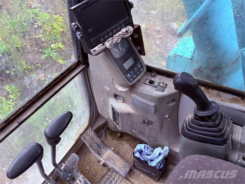Kobelco SK235SR Excavadoras sobre orugas