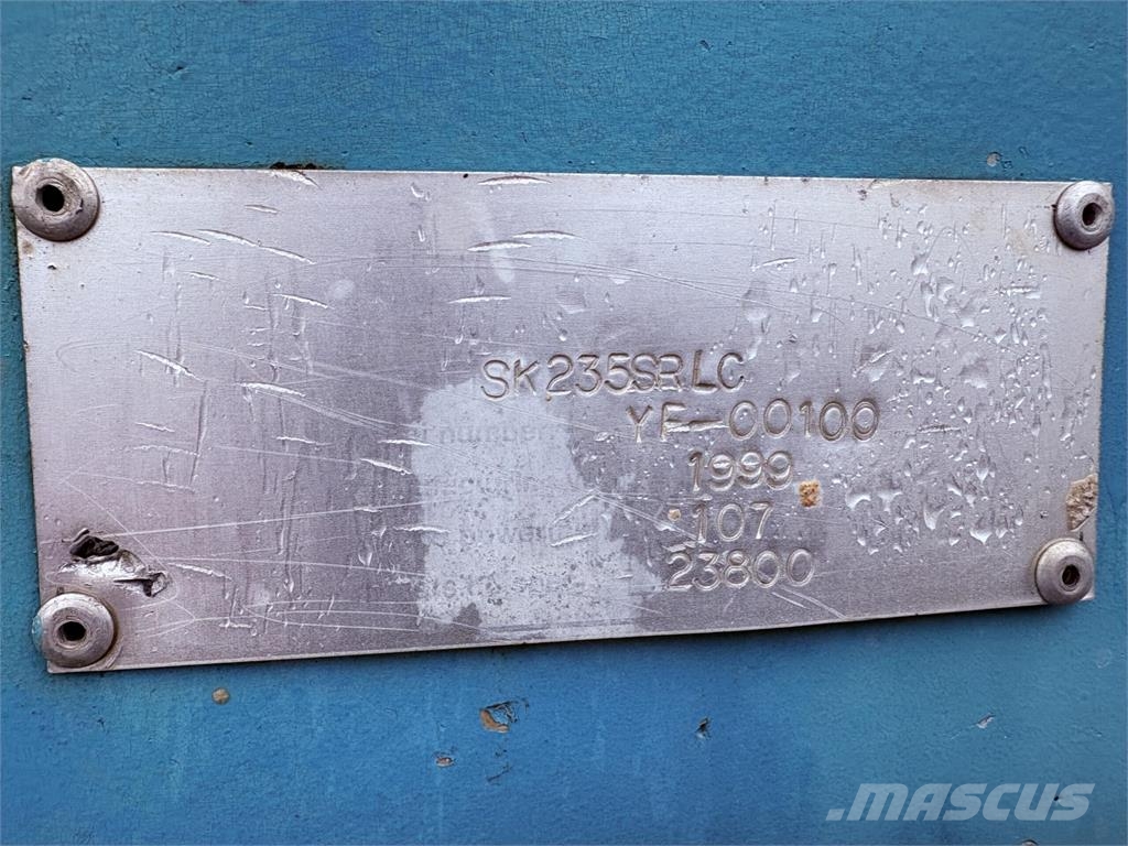 Kobelco SK235SR Excavadoras sobre orugas