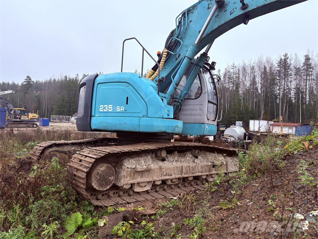 Kobelco SK235SR Excavadoras sobre orugas